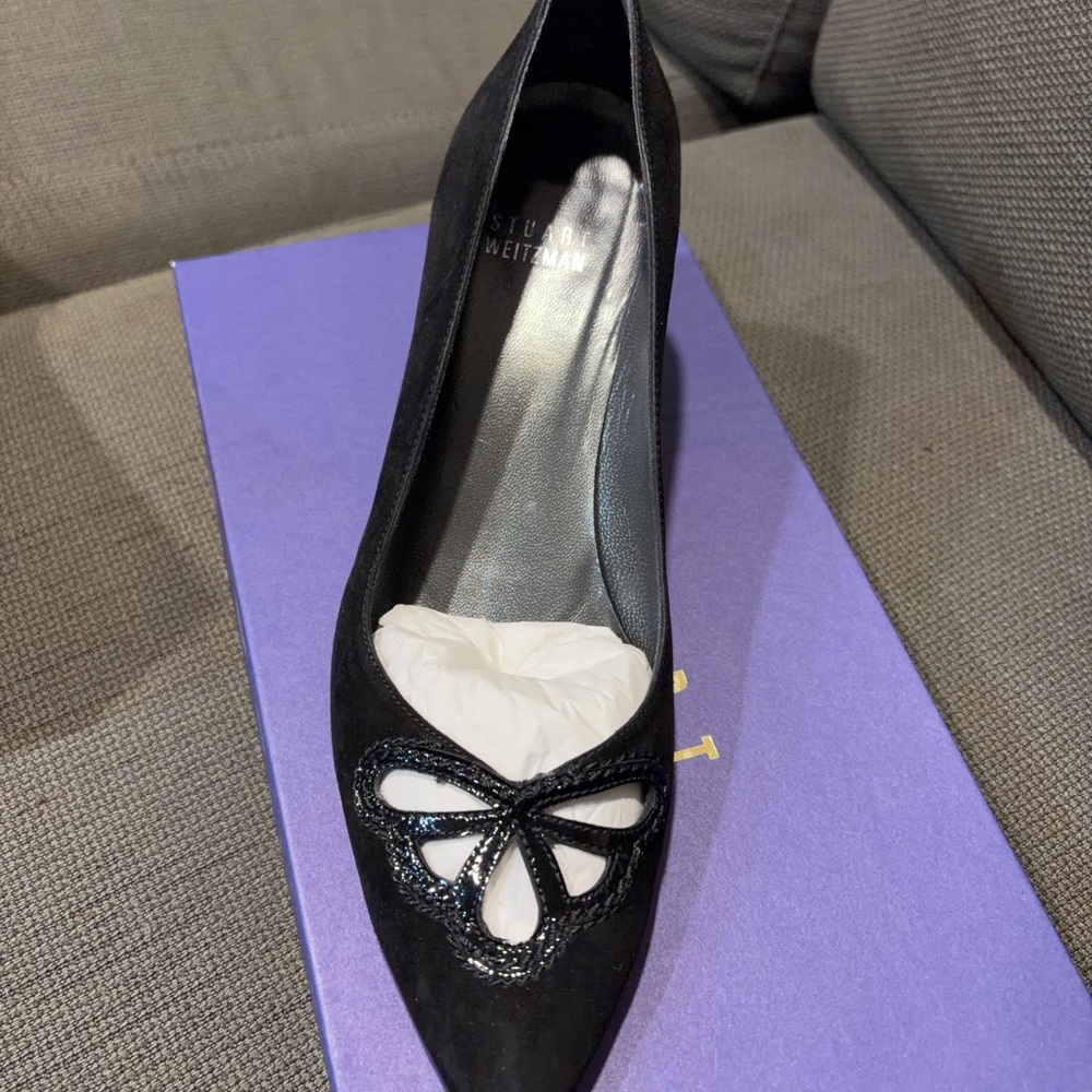 Stuart Weitzman Black Heels with Bow Accent